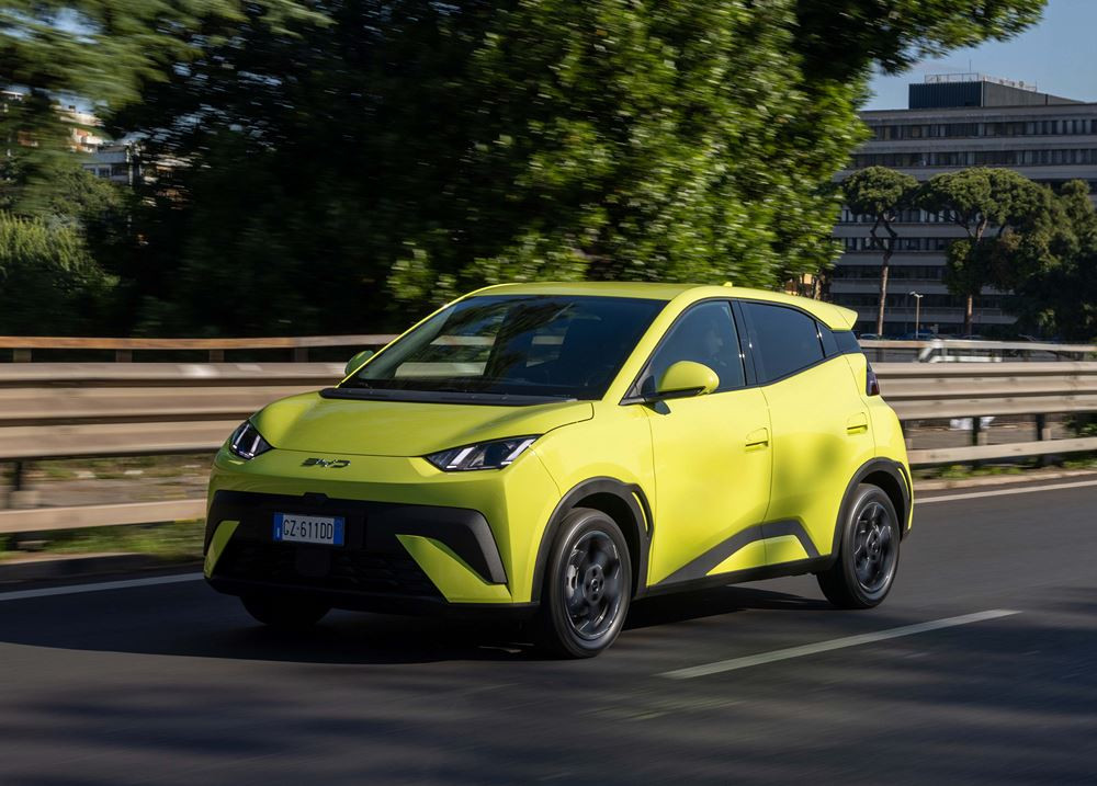 La citadine électrique Byd Dolphin Surf repose sur la e-Platform 3.0 et une batterie Blade