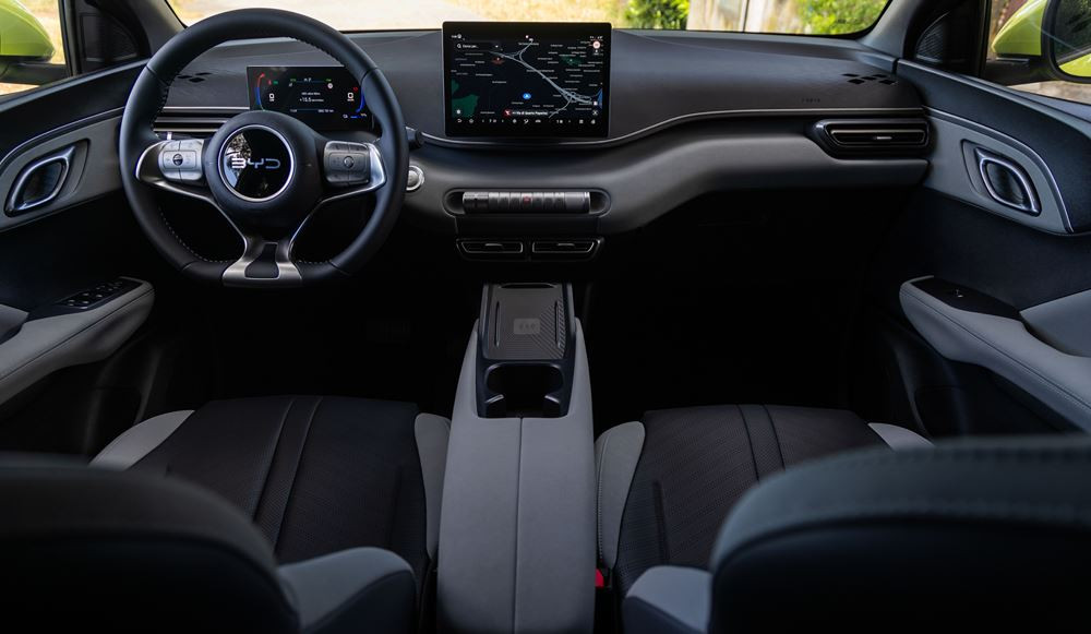 La citadine électrique Byd Dolphin Surf repose sur la e-Platform 3.0 et une batterie Blade