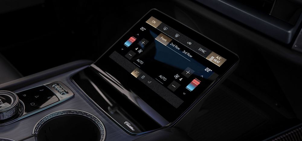 Le grand SUV à trois rangées de sièges Cadillac Vistiq entend incarner le luxe électrique