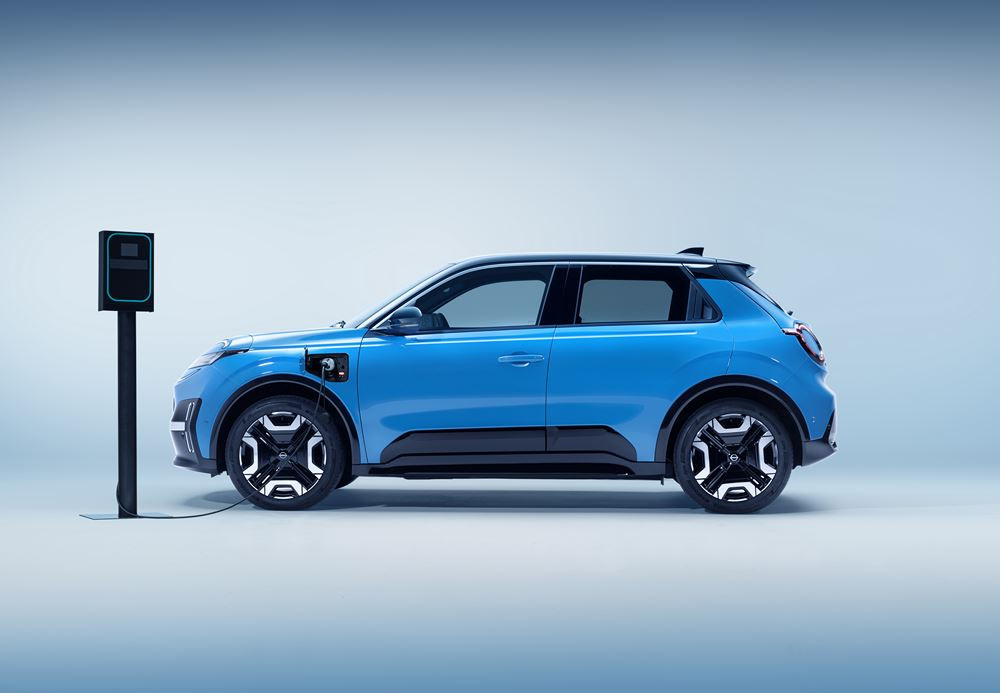 La Nissan Micra électrique fait son retour sur le segment B