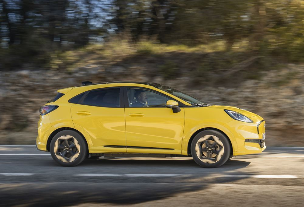 Le Ford Puma Gen-E électrique affiche une autonomie WLTP jusqu'à 376 km