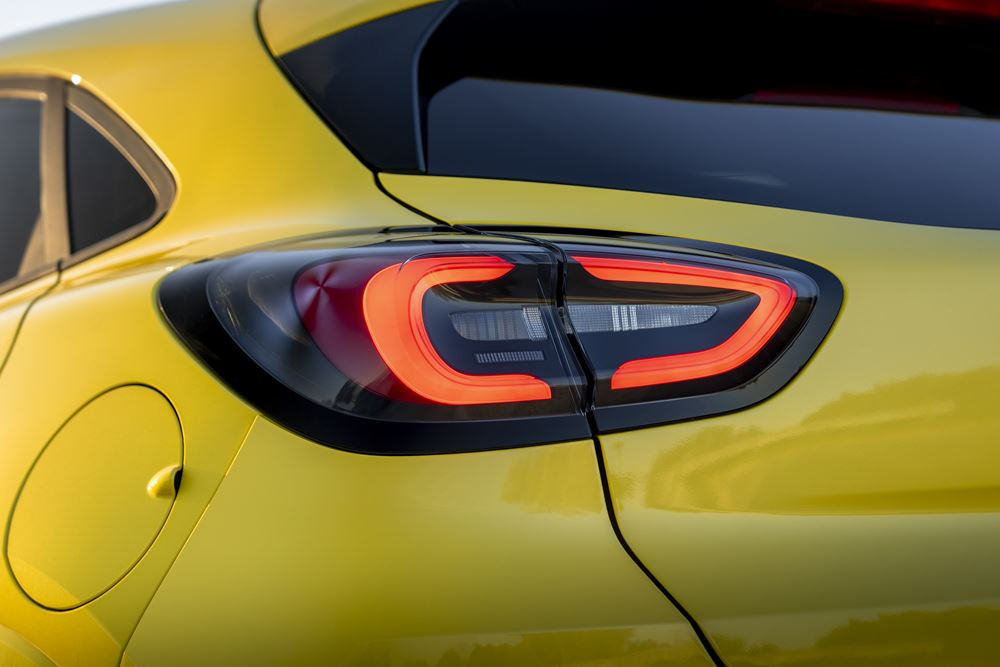 Le Ford Puma Gen-E électrique affiche une autonomie WLTP jusqu'à 376 km