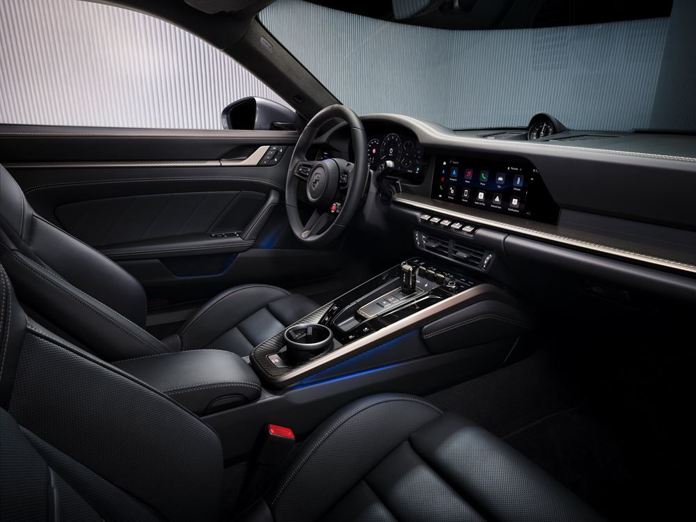 La Porsche 911 Turbo S Coupé développe une puissance cumulée de 711 ch