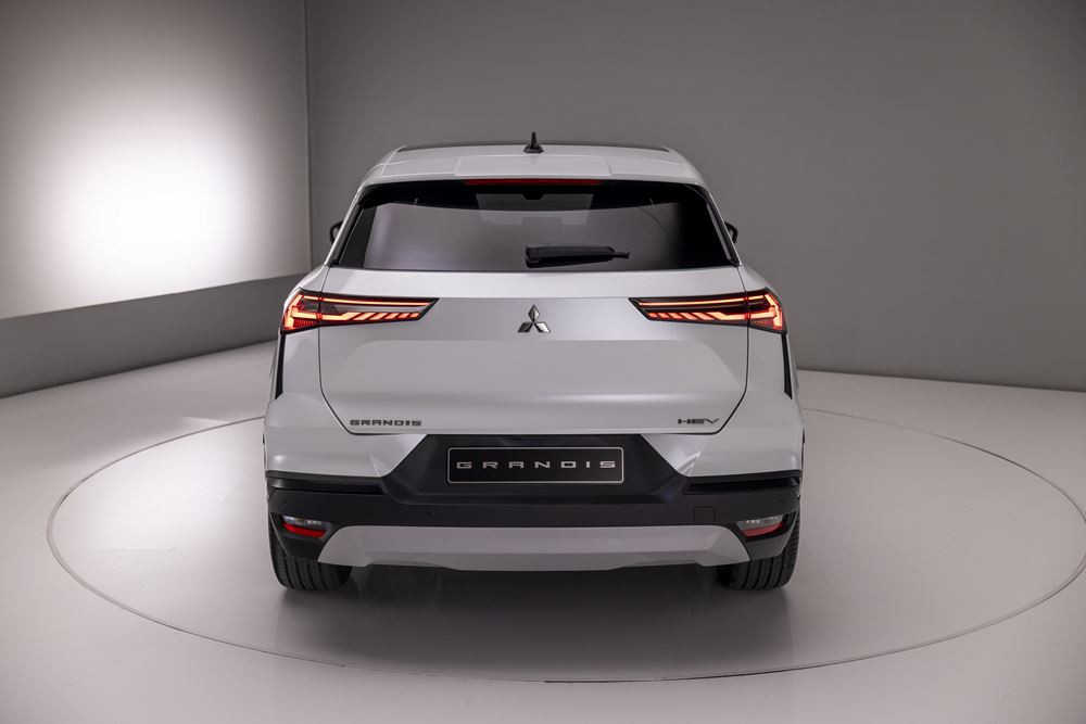 Le SUV compact Grandis affiche l'ADN stylistique de la marque Mitsubishi