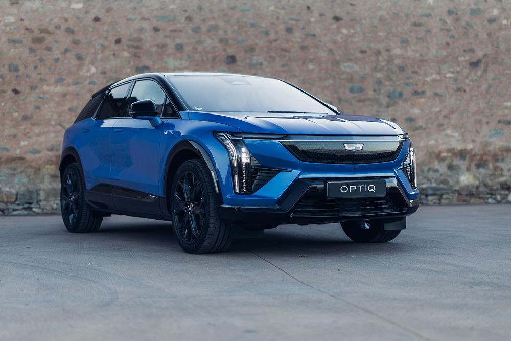 Le SUV électrique de luxe de taille intermédiaire Cadillac Optiq affiche une allure affirmée