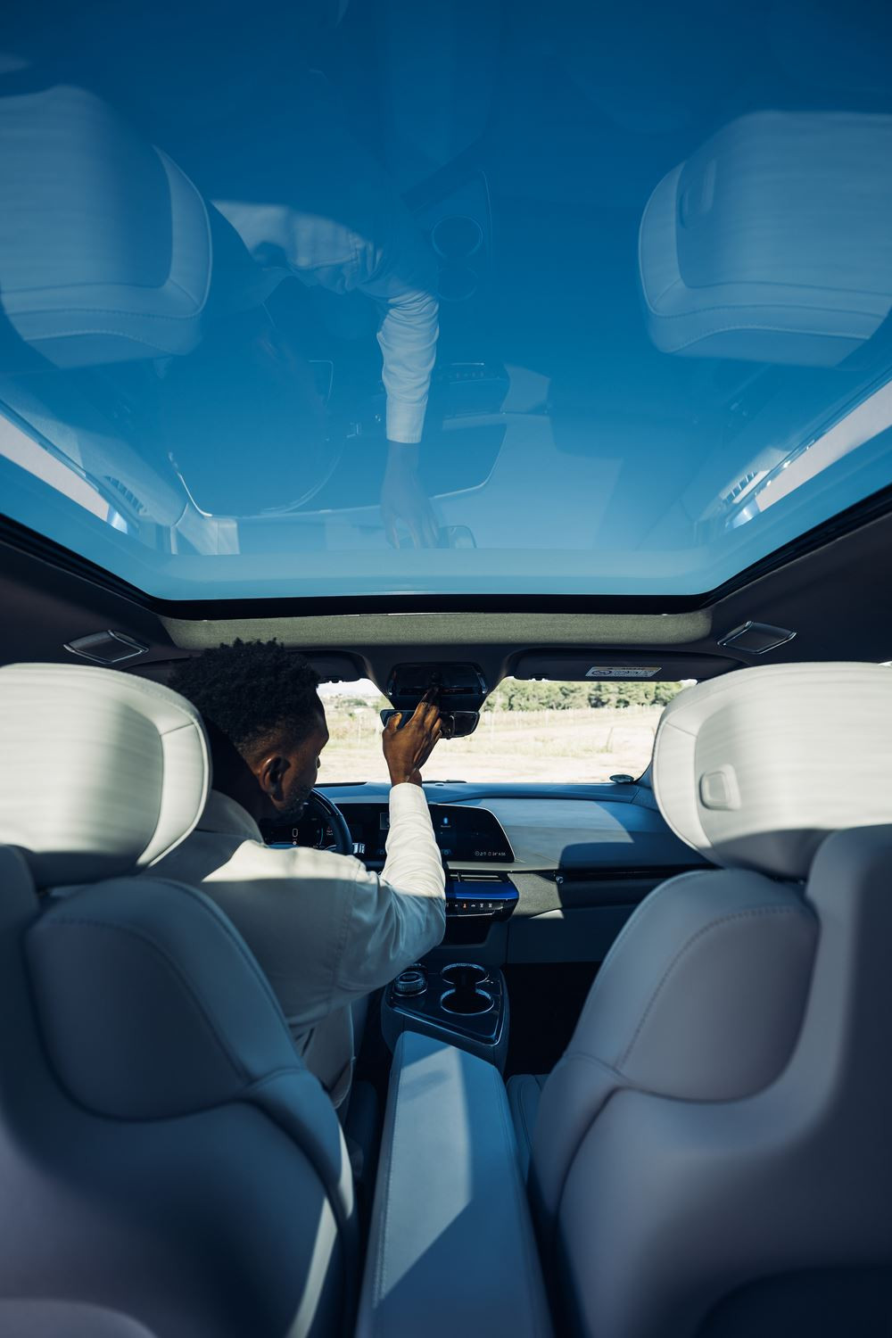 Le SUV électrique de luxe de taille intermédiaire Cadillac Optiq affiche une allure affirmée