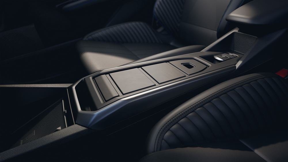 La sixième génération de la berline polyvalente Renault Clio adopte un regard affirmé
