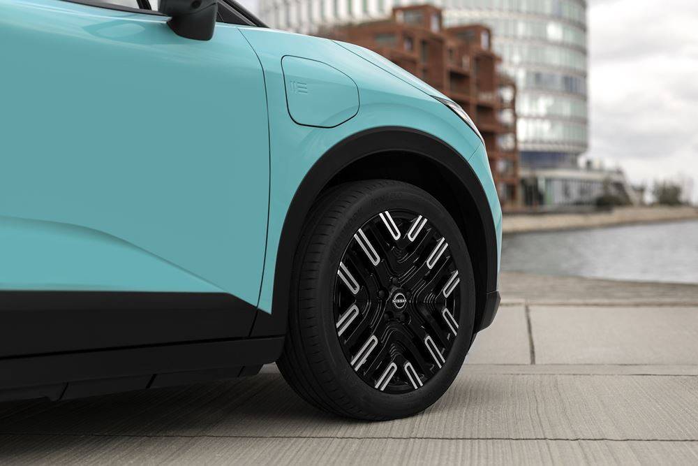 La Nissan Leaf électrique revendique une autonomie jusqu'à 622 km