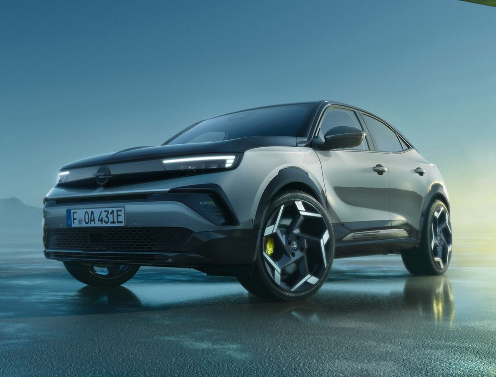 Le SUV urbain électrique Opel Mokka GSE embarque un bloc électrique de 281 ch