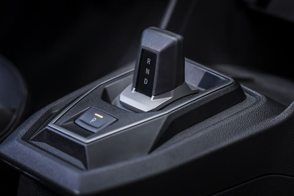 La berline polyvalente Dacia Sandero offre plus d'agrément de conduite à un prix supérieur