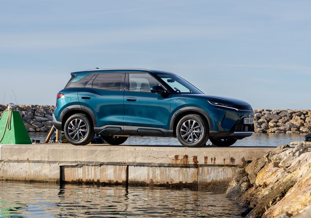 Le SUV compact Byd Atto 2 DM-i associe l'agrément de la conduite électrique à une autonomie combinée de près de 1 000 km