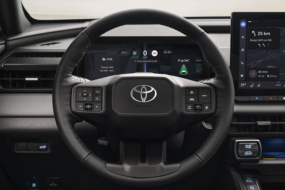 La sixième génération du Toyota RAV4 Hybride arbore un design extérieur robuste