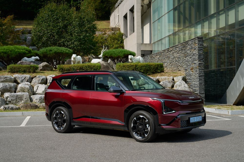 Le SUV électrique du segment C Kia EV5 affiche une silhouette affirmée