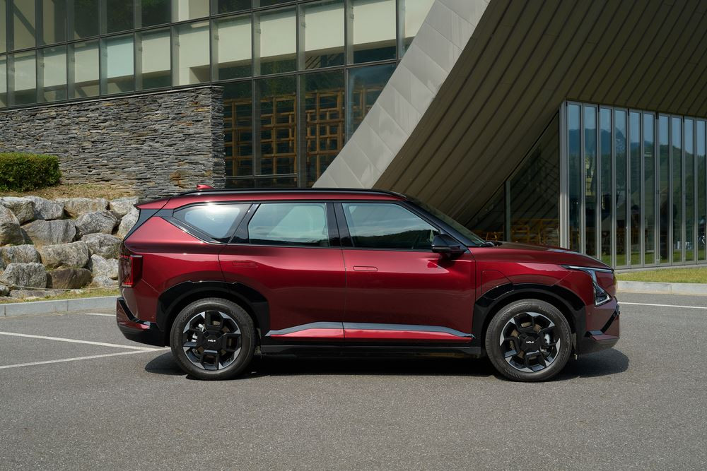 Le SUV électrique du segment C Kia EV5 affiche une silhouette affirmée