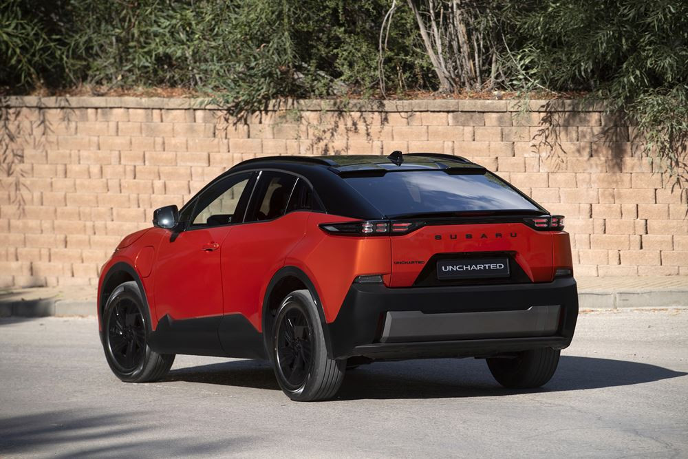 Le SUV compact électrique Subaru Uncharted affiche jusqu'à 588 km d'autonomie WLTP