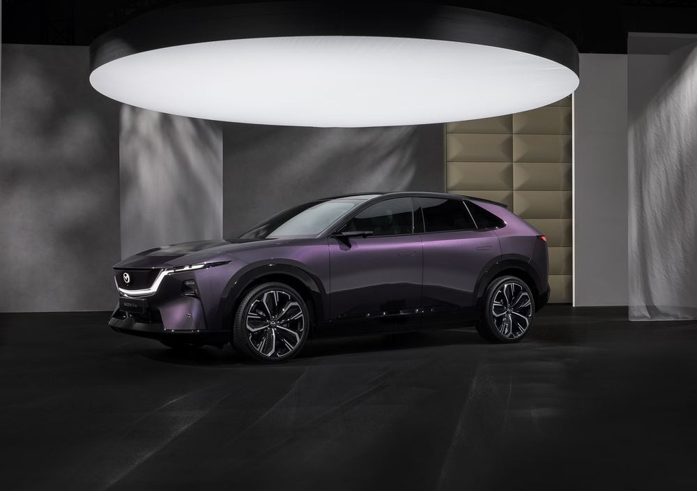 Le SUV électrique de taille moyenne Mazda CX-6e 190 kW 78 kWh affiche une autonomie WLTP de 484 km