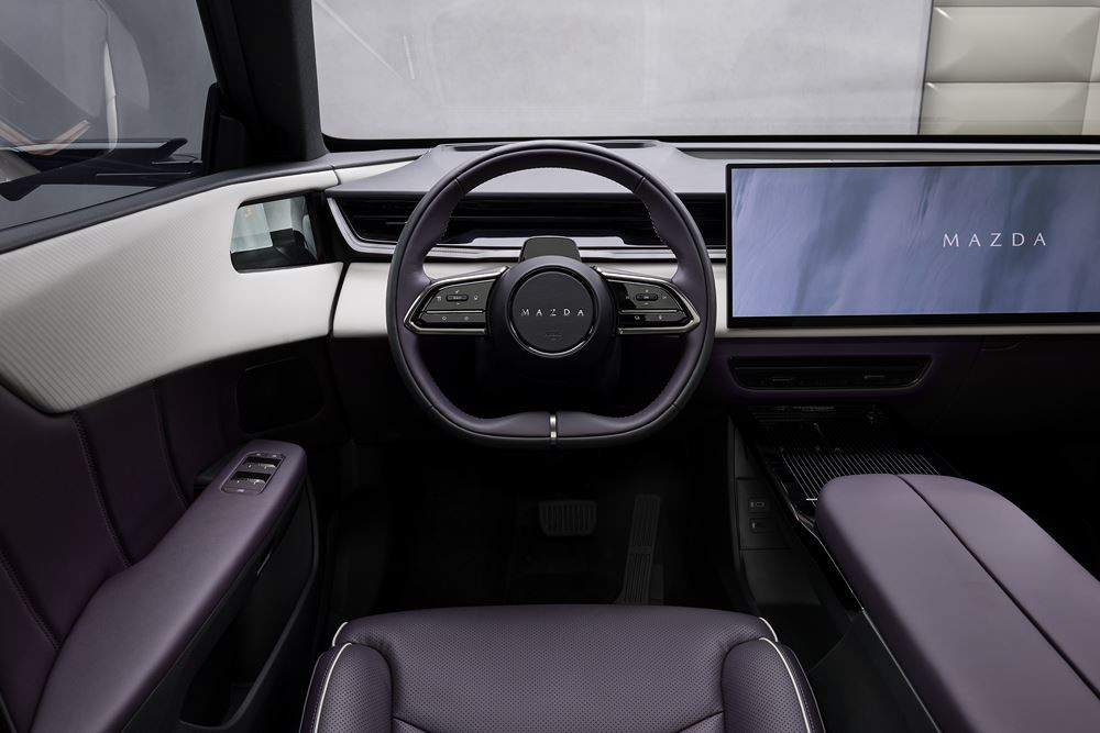 Le SUV électrique de taille moyenne Mazda CX-6e 190 kW 78 kWh affiche une autonomie WLTP de 484 km