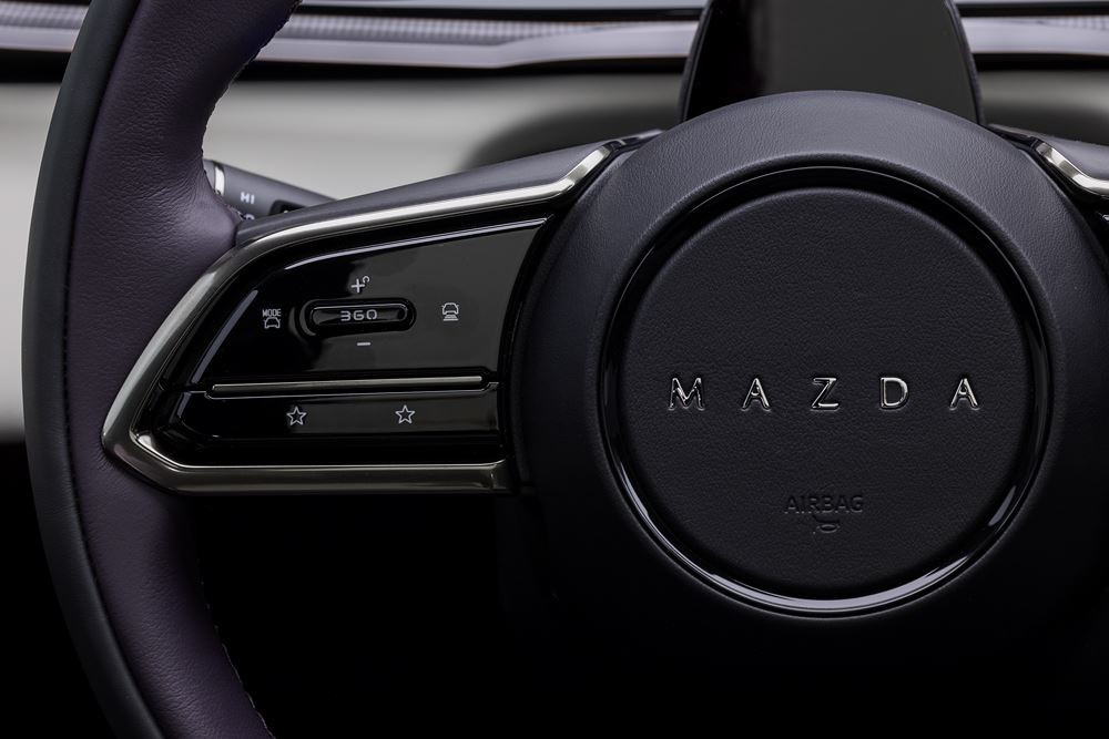 Le SUV électrique de taille moyenne Mazda CX-6e 190 kW 78 kWh affiche une autonomie WLTP de 484 km