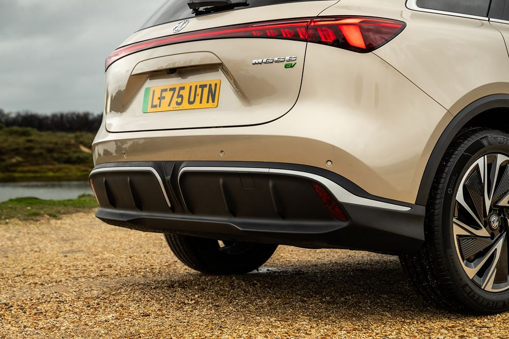 Le SUV électrique de taille intermédiaire MGS6 EV affiche jusqu'à 530 km d'autonomie WLTP