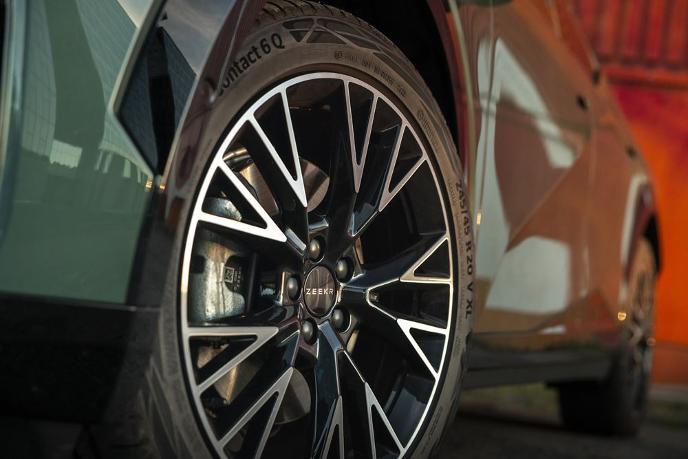 Le SUV compact Zeekr X fait son entrée sur les routes françaises