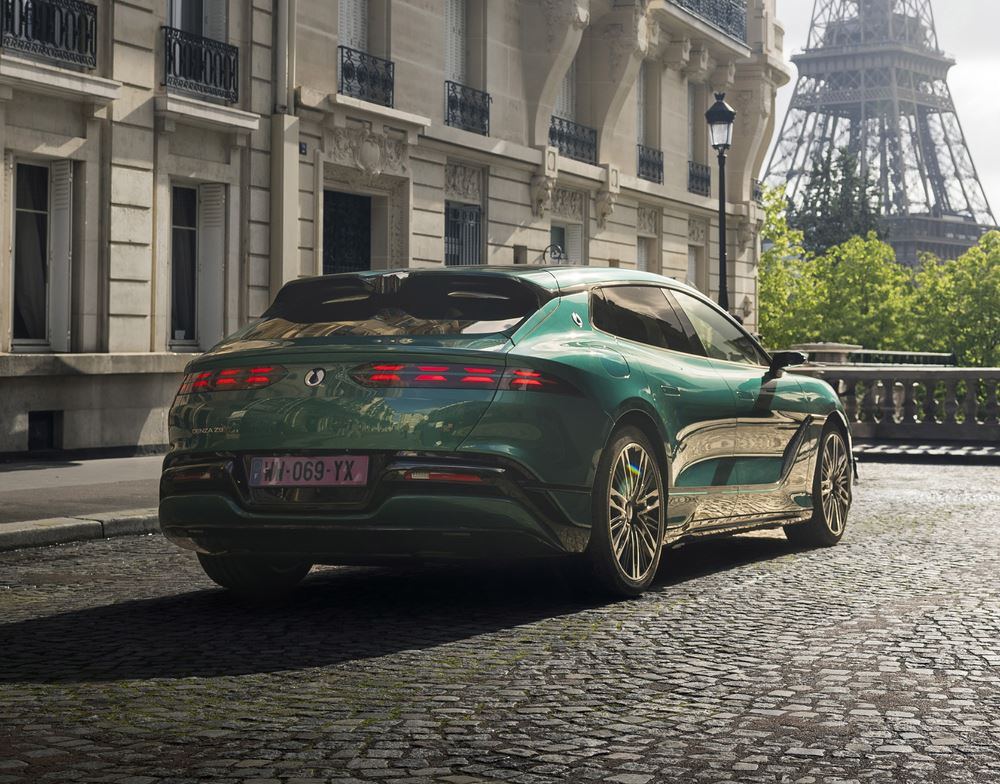 La grande routière électrique Denza Z9GT EV incarne la vision du premium technologique de la marque chinoise