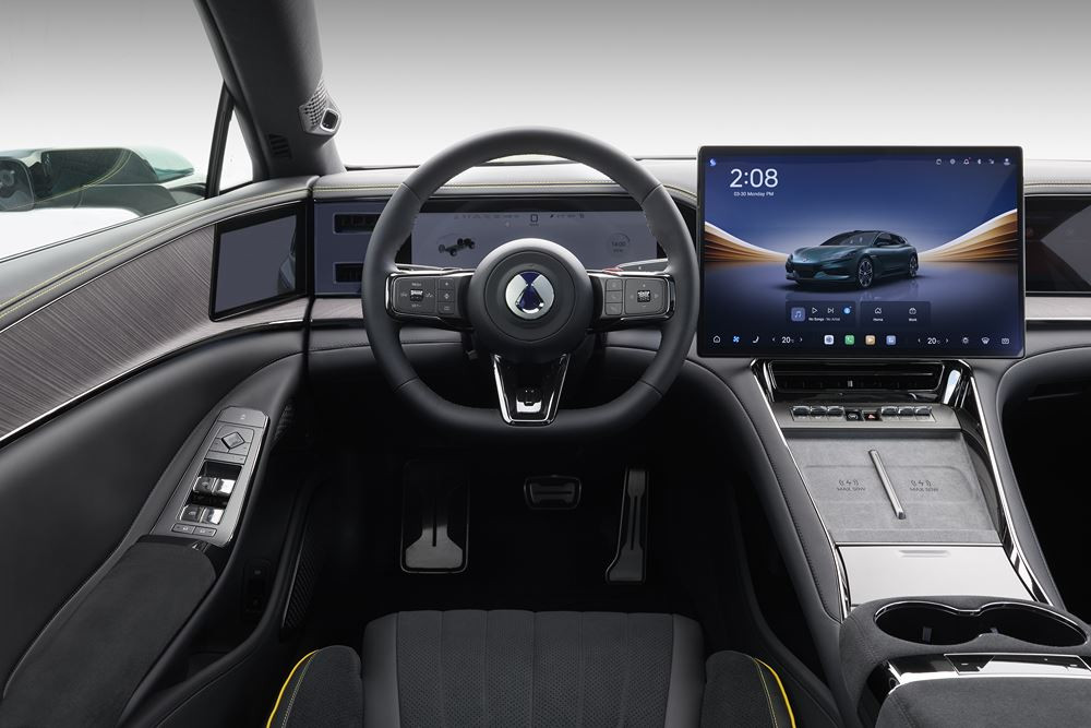 La grande routière électrique Denza Z9GT EV incarne la vision du premium technologique de la marque chinoise