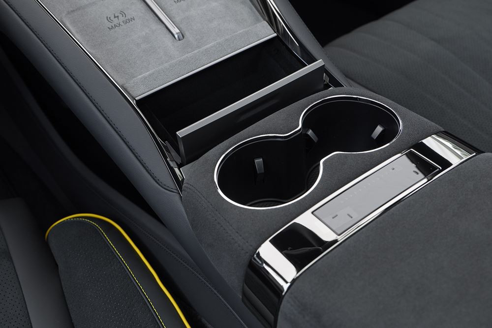 La grande routière électrique Denza Z9GT EV incarne la vision du premium technologique de la marque chinoise