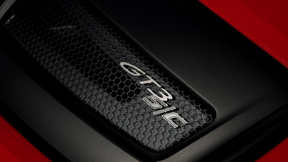 La Porsche 911 GT3 S/C embarque une capote entièrement automatique