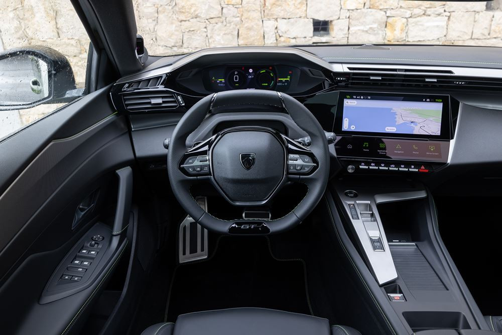 La Peugeot 408 au design Fastback affiche un caractère avant-gardiste
