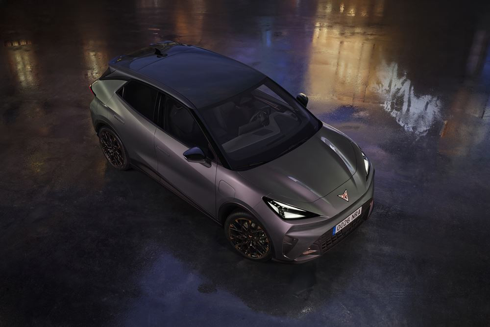 La citadine Cupra Raval incarne une interprétation radicale de la voiture électrique urbaine