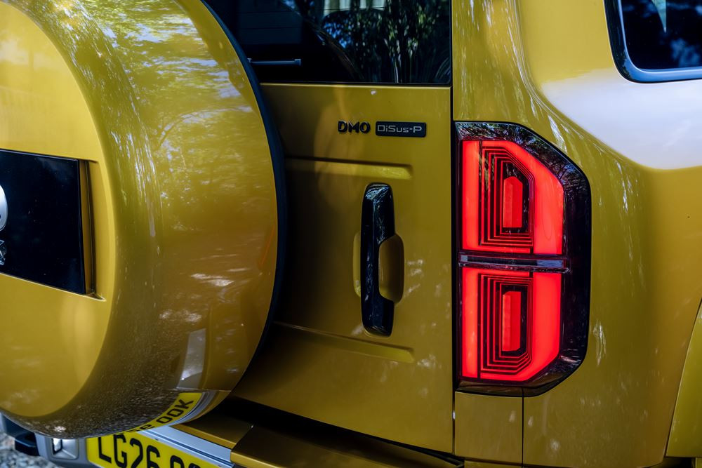 Le SUV Denza Bao 5 hybride rechargeable affiche une autonomie électrique WLTP jusqu'à 90 km