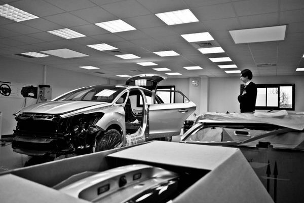 Découvrez en images le making of de la Citroën DS5 White Pearl