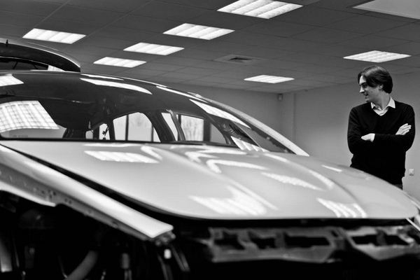 Découvrez en images le making of de la Citroën DS5 White Pearl