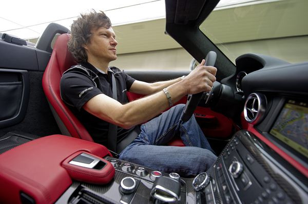 Le nouveau roadster SLS AMG en phase de test