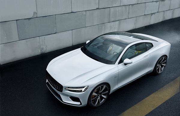 Le coupé hybride hautes performances Polestar 1 en approche