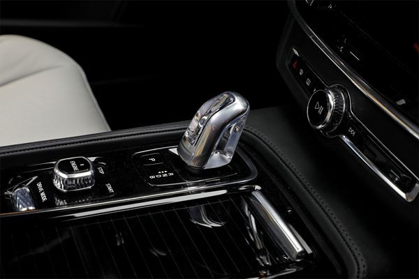Le coupé hybride hautes performances Polestar 1 en approche