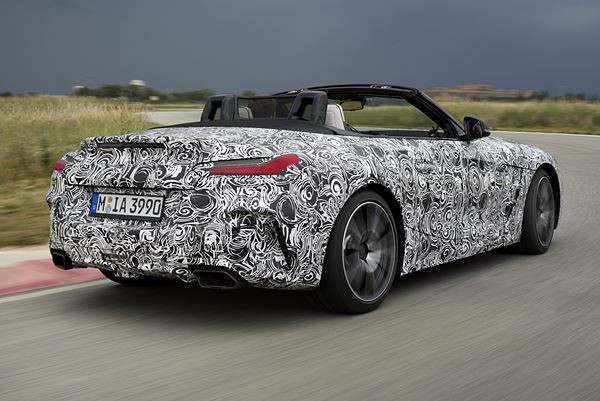 Le roadster BMW Z4 en approche