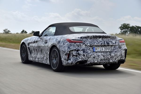 Le roadster BMW Z4 en approche