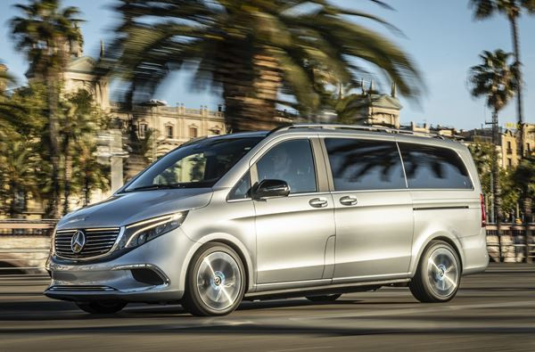 Le grand monospace Mercedes Classe V électrique en approche