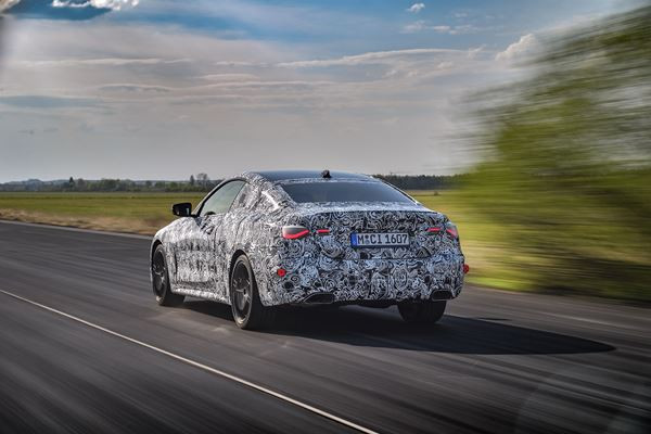 La BMW Série 4 Coupé entre en phase finale de test dynamique