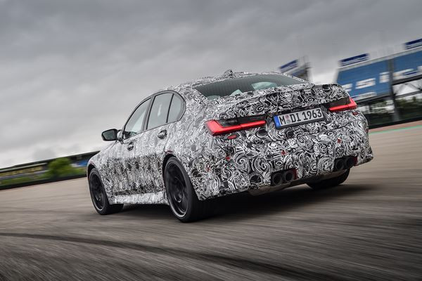 La berline BMW M3 en phase finale de tests dynamiques