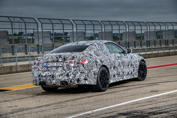 La BMW M4 Coupé entre en phase finale de tests dynamiques
