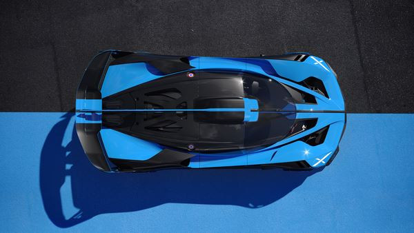 L'hypersportive Bolide Bugatti affiche un rapport poids/puissance de 0,67 kg/ch