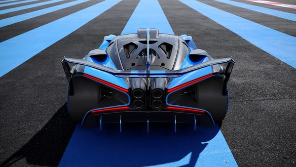 L'hypersportive Bolide Bugatti affiche un rapport poids/puissance de 0,67 kg/ch