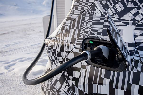 La Cupra Born électrique soumise à plus de 1 000 tests hivernaux jusqu'à moins 30 degrés