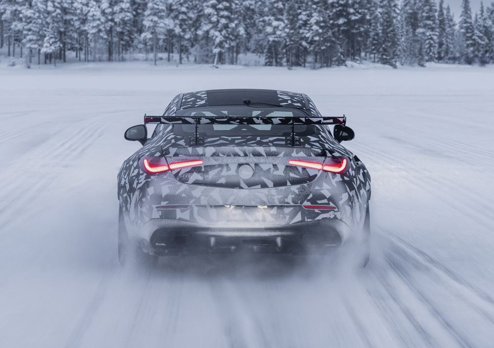 La future Mercedes-AMG démarre ses essais par temps froid en Suède