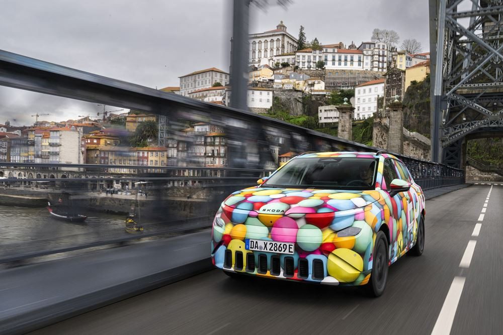 Le crossover urbain électrique Skoda Epiq est basé sur la plateforme MEB plus de Volkswagen