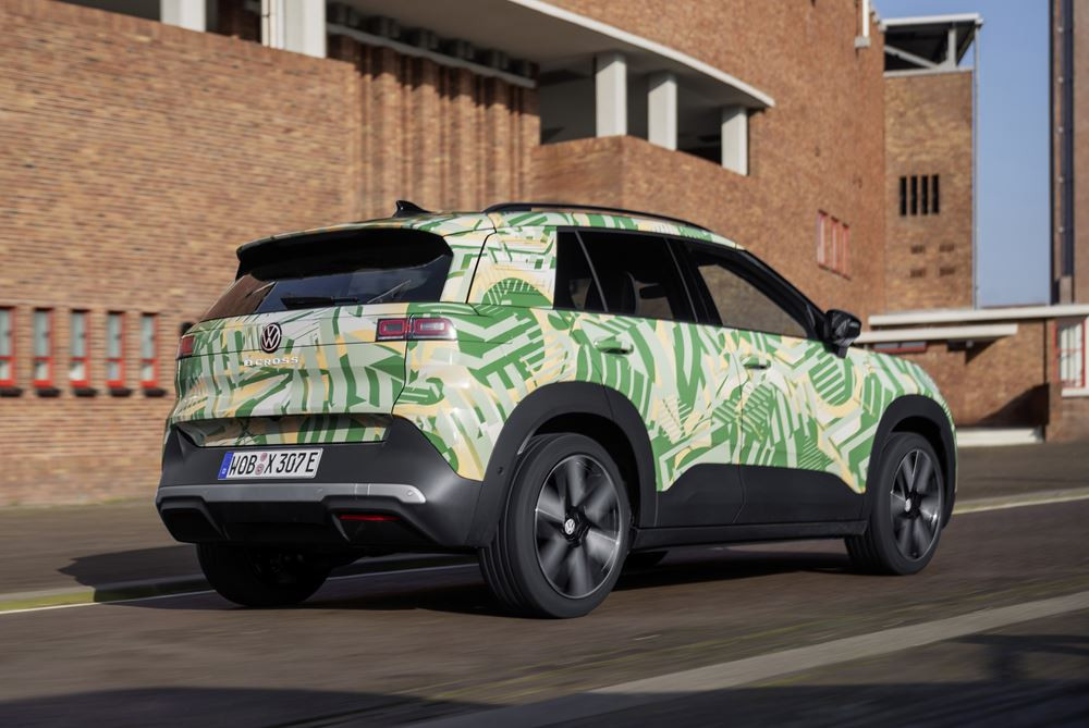 Le SUV urbain électrique Volkswagen ID. Cross proposé à un prix d'entrée d'environ 28 000 euros