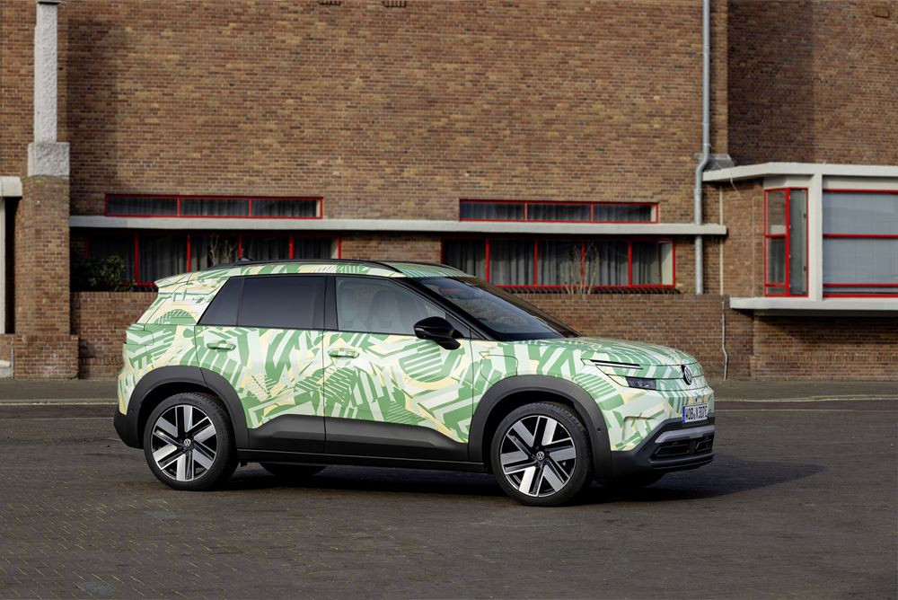 Le SUV urbain électrique Volkswagen ID. Cross proposé à un prix d'entrée d'environ 28 000 euros