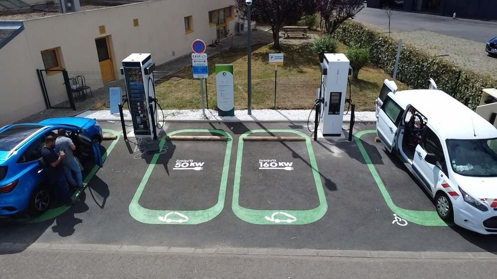 Électrique : l'enjeu se joue désormais sur la simplification et la transparence